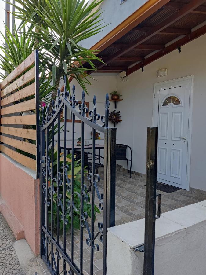 Villa Margarita Liménas Eksteriør bilde